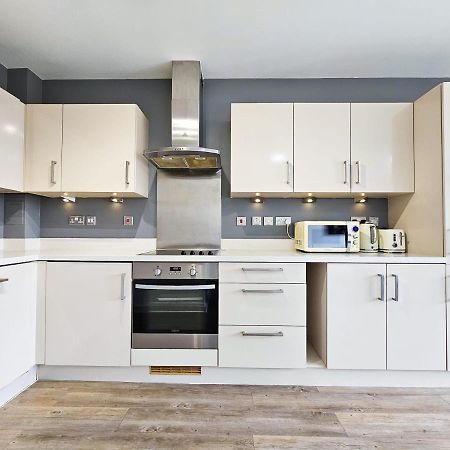 Centrally Located Spacious Flat Near Canary Wharf 伦敦 外观 照片