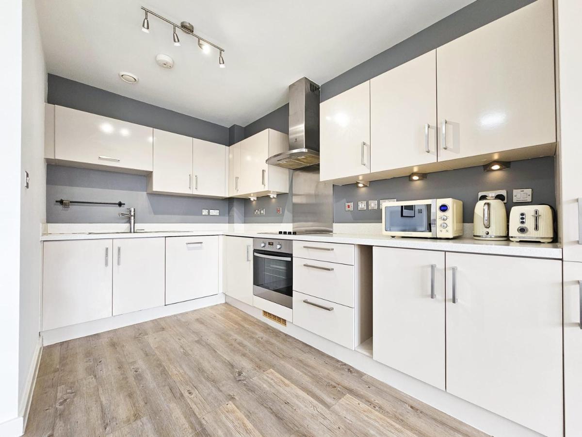 Centrally Located Spacious Flat Near Canary Wharf 伦敦 外观 照片