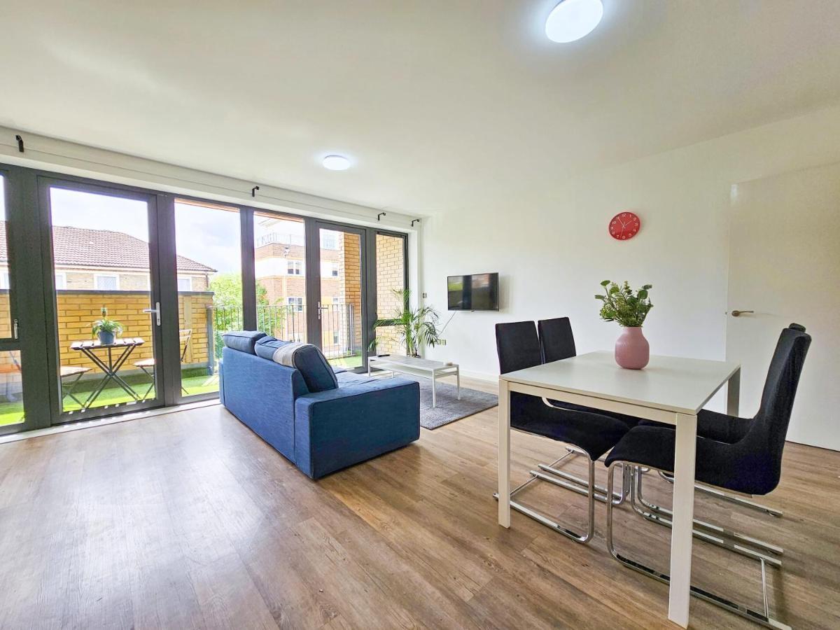 Centrally Located Spacious Flat Near Canary Wharf 伦敦 外观 照片